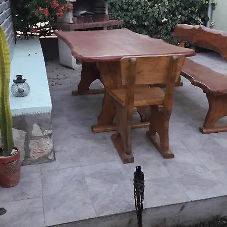 Apartman House